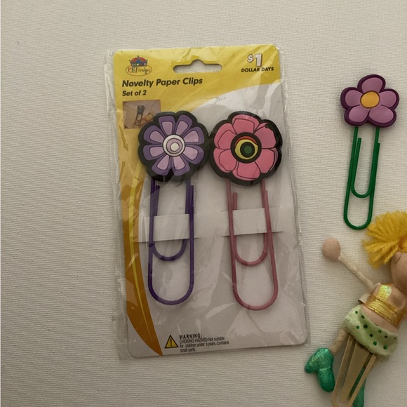 4/$15 💗 Bundle of Creative Bookmarks - Picture 4 of 5